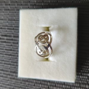 Sterling Silver Ring Size 5.5.